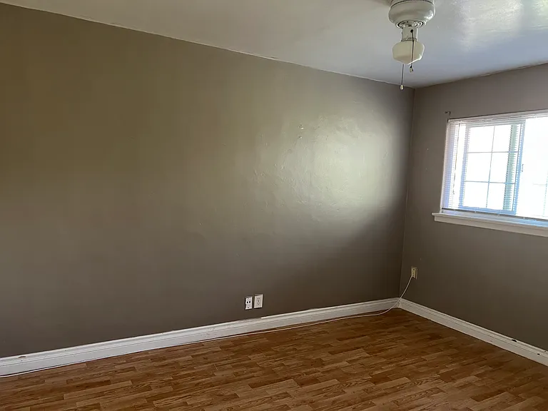 310-12 S Nevada St #312 — Photo 12