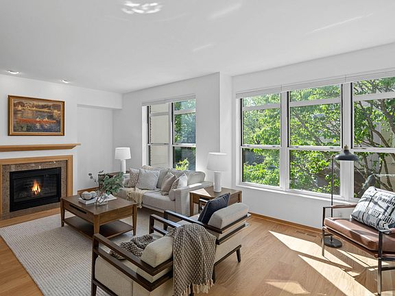 4th image of 221 1st Ave NE APT 15