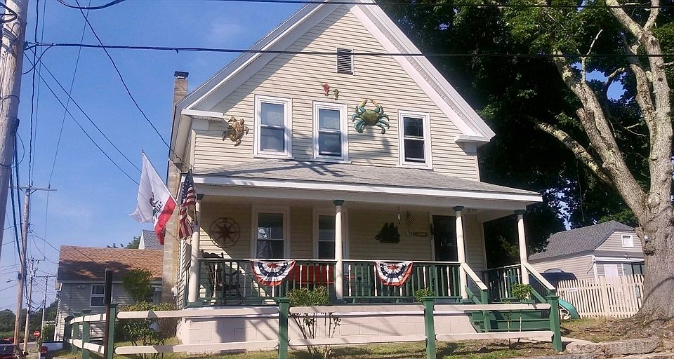 1st image of 9 9th St #1