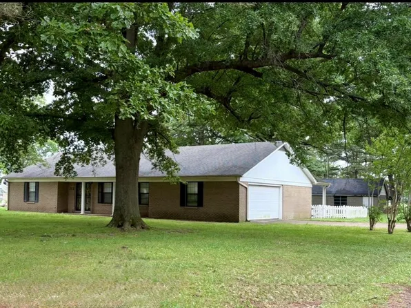 115 Randall Rd, Blytheville, AR 72315