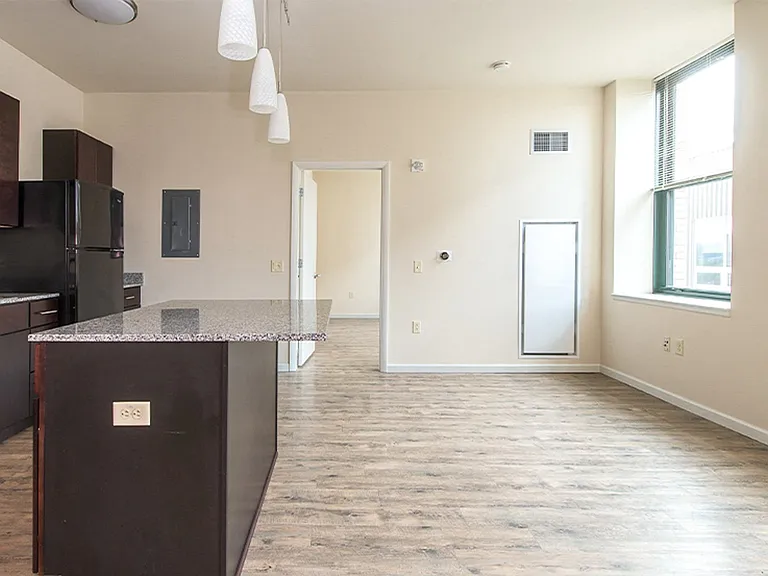 Highland 1 Bedroom Apartment