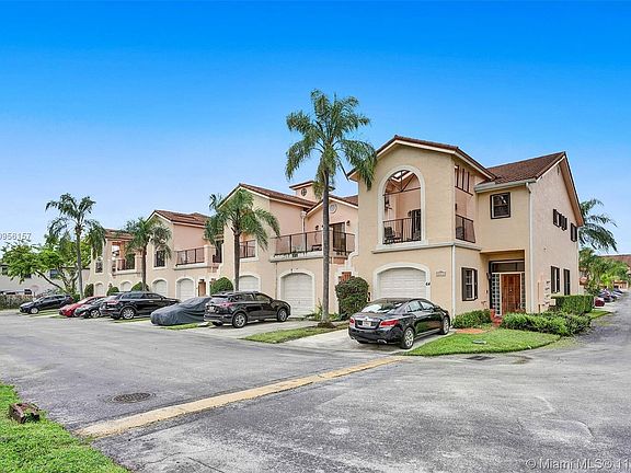 3rd image of 20834 San Simeon Way APT 70C