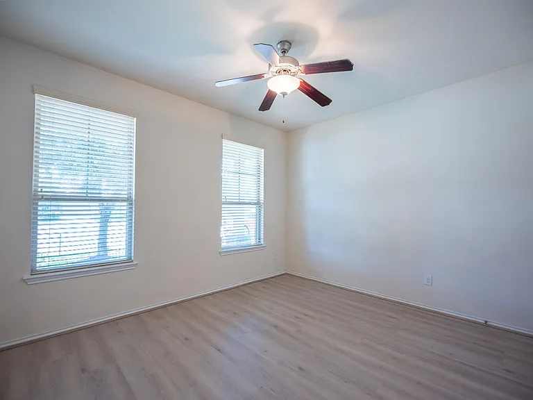 4306 Romiti Ct — Photo 8
