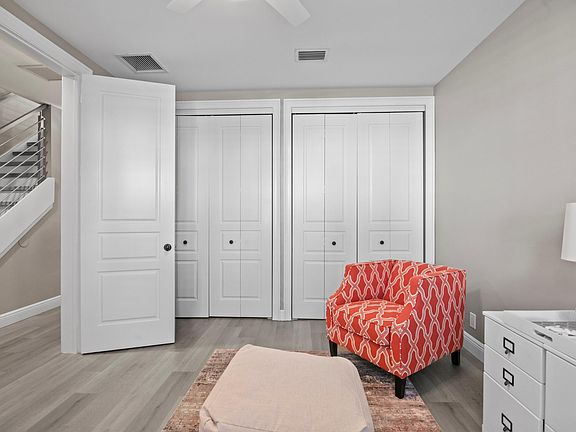 4th image of 1011 W Heritage Club Circle