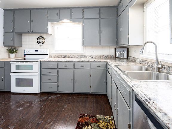 5th image of 318 N Collinwood Ave