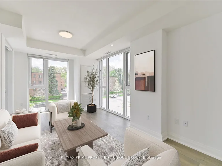 293 The Kingsway #322 — Photo 15
