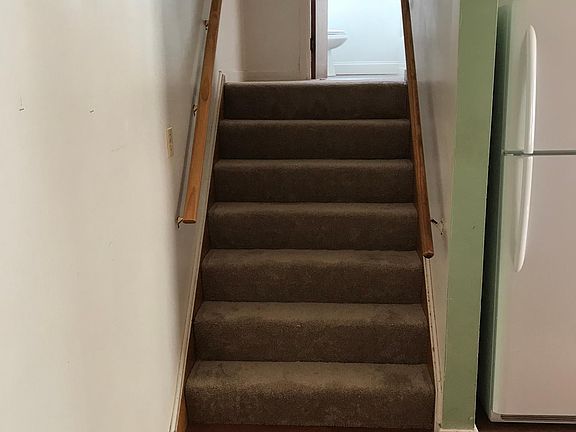 Hallway with all new carpeting.