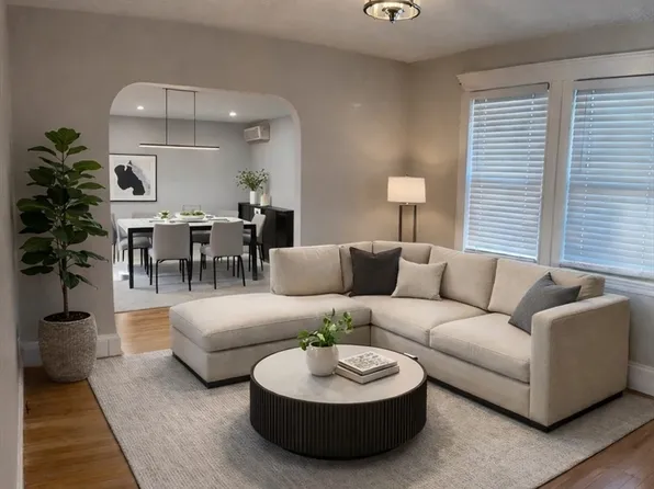 129-131 Columbia St #1, Malden, MA 02148