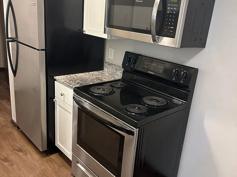 3720 West 32nd Street — Photo 37