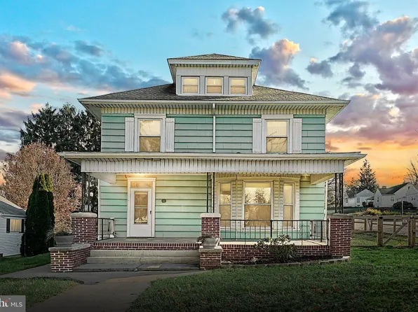 401 N Lombard St, Dallastown, PA 17313