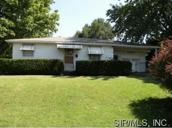 454 S 5th St, Caseyville, IL 62232