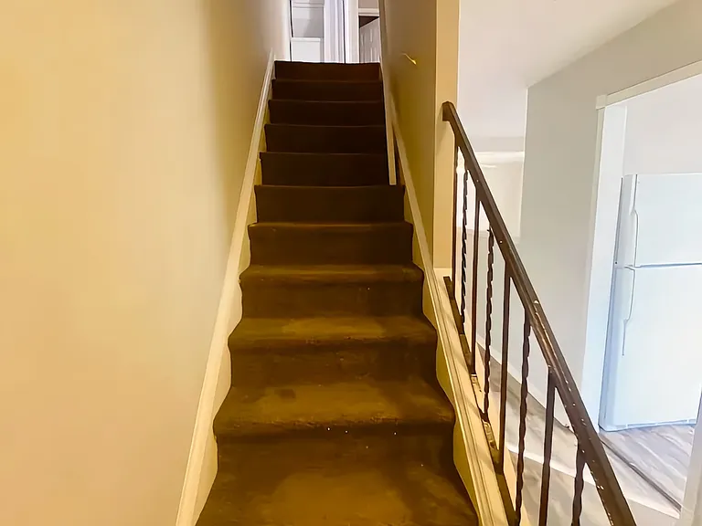 16649 Geddy Ct — Photo 8