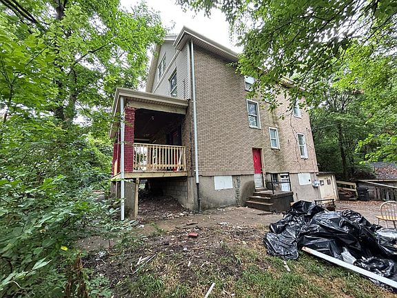 2nd image of 3719 Laclede Ave