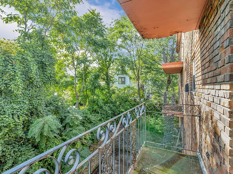 2270 Madison Rd #3C — Photo 22