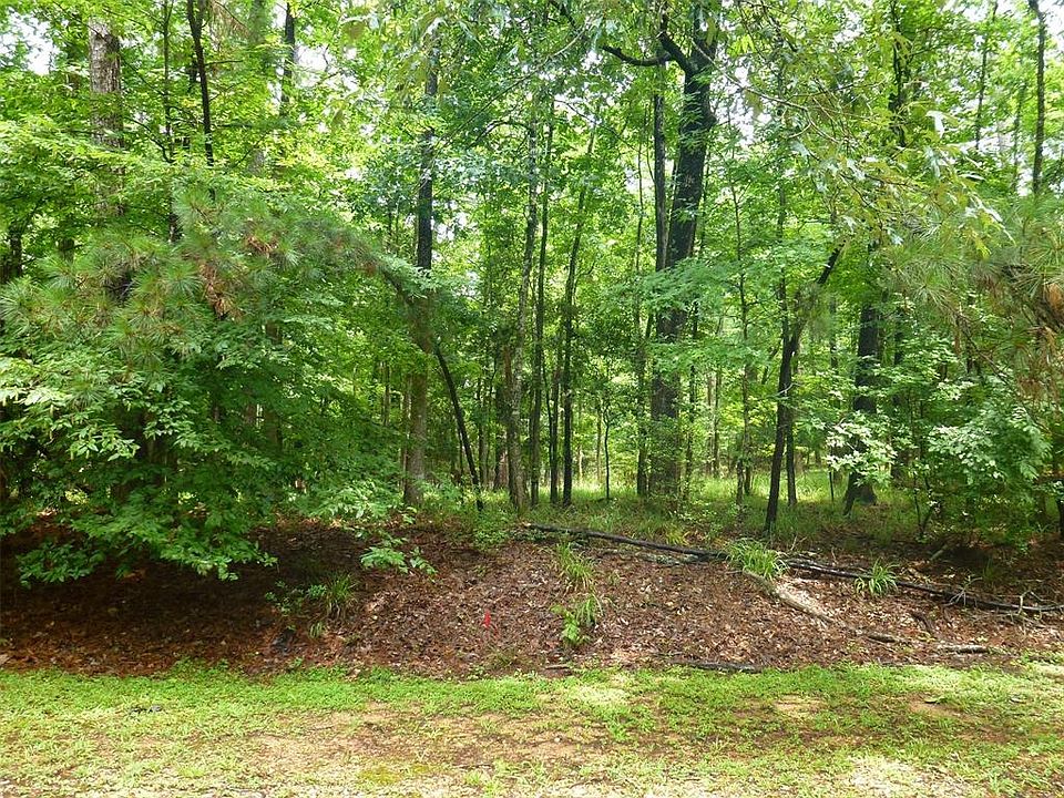 1st image of 70 Sunny Hill Dr