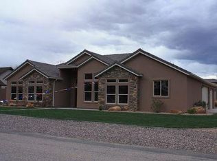 1727 W Navajo Dr, Saint George, UT 84790