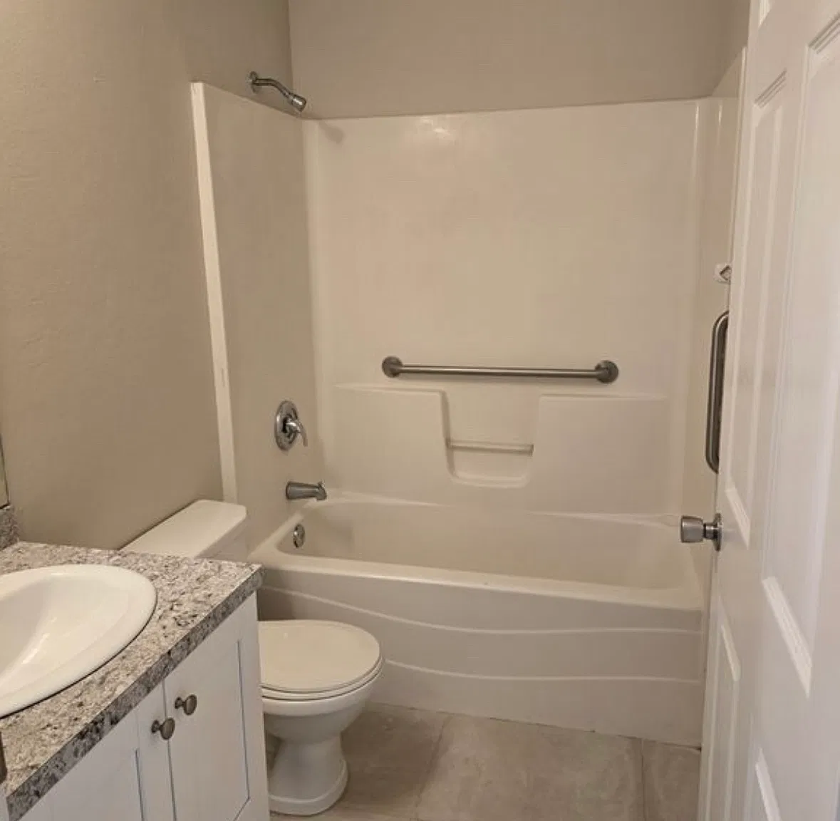 1 bed, $685 — Photo 4