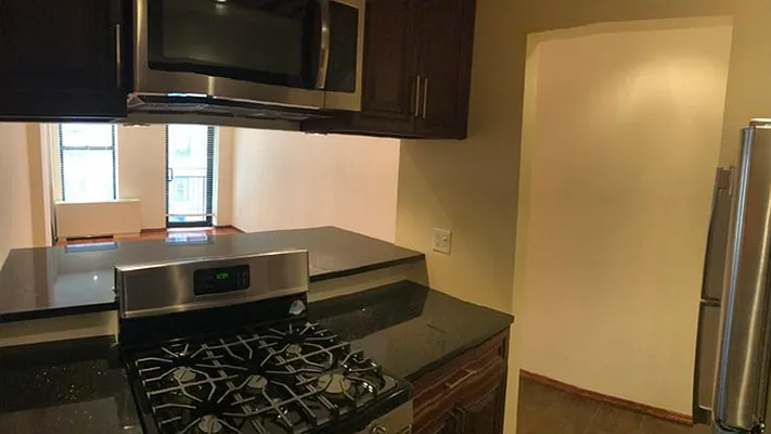 Rented by Urban Real Estate Inc | media 16