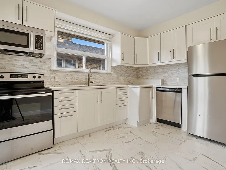 4 Kebral Ave — Photo 8