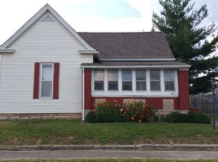 2011 G St, Bedford, IN 47421