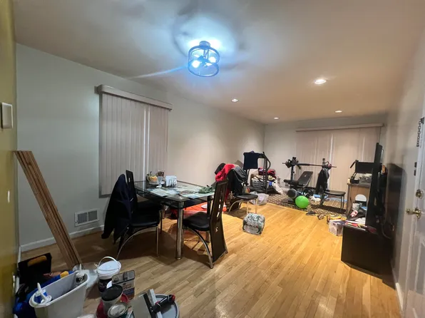 165 Grant Avenue image 7 of 13