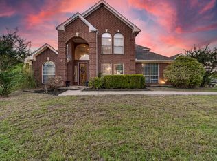 809 W Bear Creek Rd, Glenn Heights, TX 75154