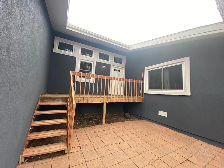 3015 Purgatory Dr — Photo 3