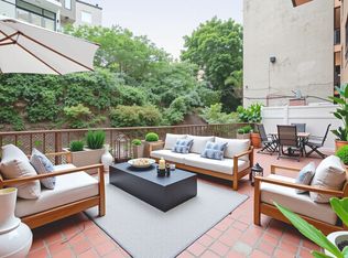 394 E 8th St APT 1B, New York, NY 10009