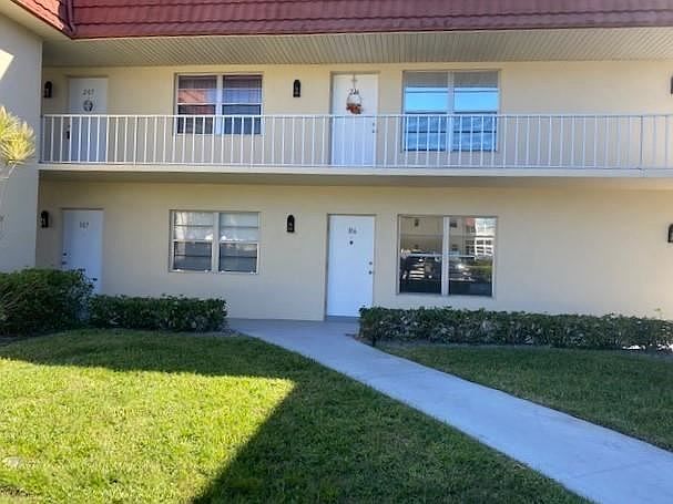 1st image of 43 Woodland Dr APT 106