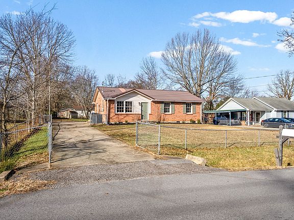 2nd image of 410 Lillie Belle Ln
