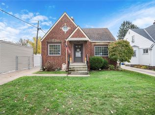 14213 Montrose Ave, Cleveland, OH 44111