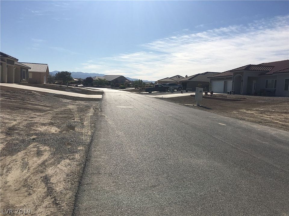 2nd image of 5071 E Stubblefield Dr