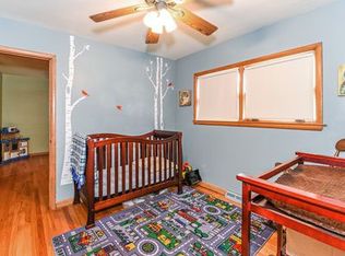 9148 S Central Park Ave, Evergreen Park, IL 60805