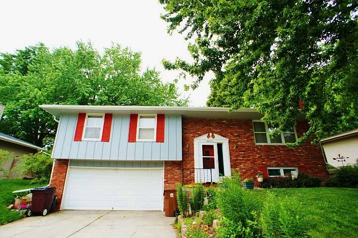 1st image of 6031 Oakridge Dr