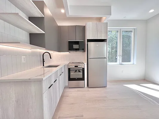 Rented by Doorway NYC, LLC | media 22