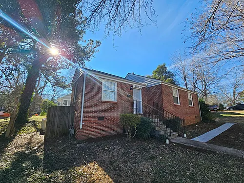 1534 Herrin Ave Photo 1