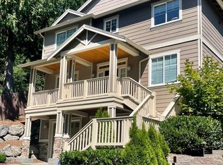 1310 210th Ave NE, Sammamish, WA 98074