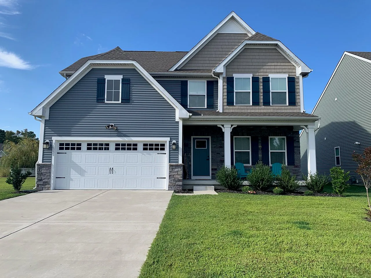 5 bed, 2512 sqft, $2,900 — Photo 1