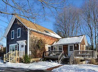 121 Broad Rock Rd, South Kingstown, RI 02879