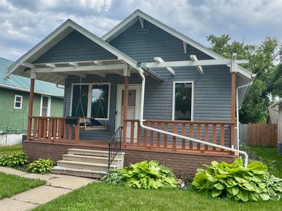 1019 7th Ave NW, Minot, ND, 58703