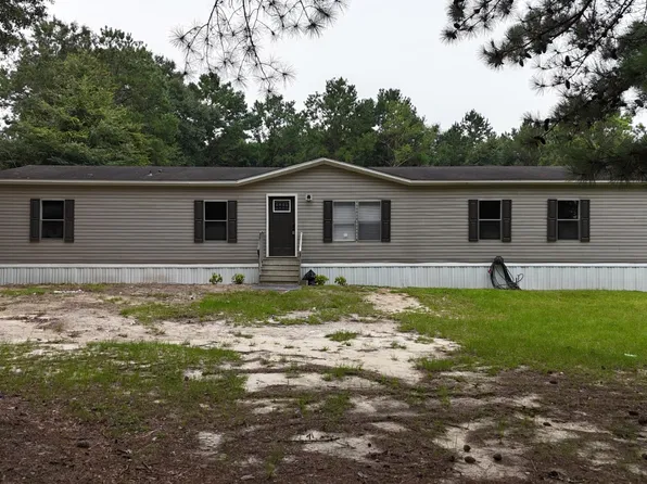 211 Davis Pond Rd, Luverne, AL 36049