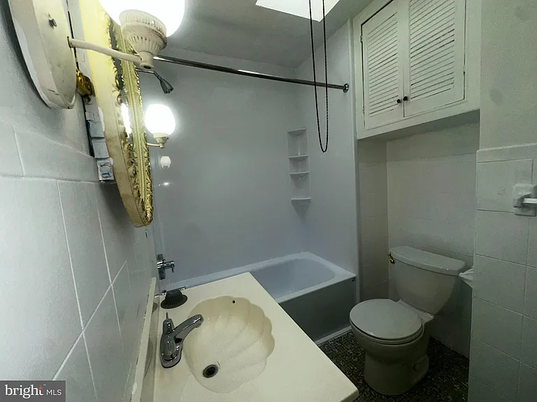 1155 Atwood Rd — Photo 12