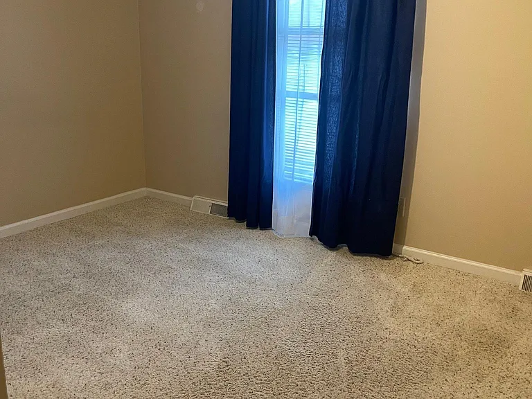 3229 Carriage Ln — Photo 3