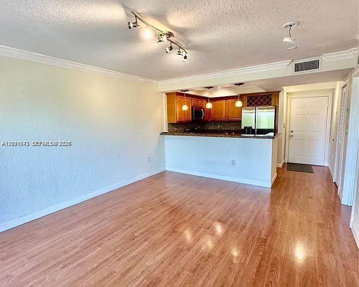 151 NE 16th Ave #334 — Photo 12