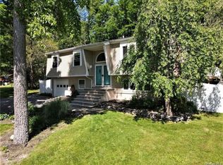 77 Wilson Rd, Monroe, NY 10950