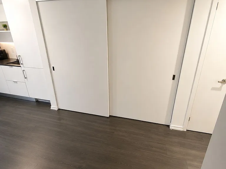 8 Hillsdale Ave E #724 — Photo 6