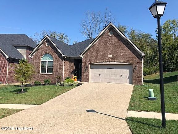 2nd image of 305 Cranbury Way
