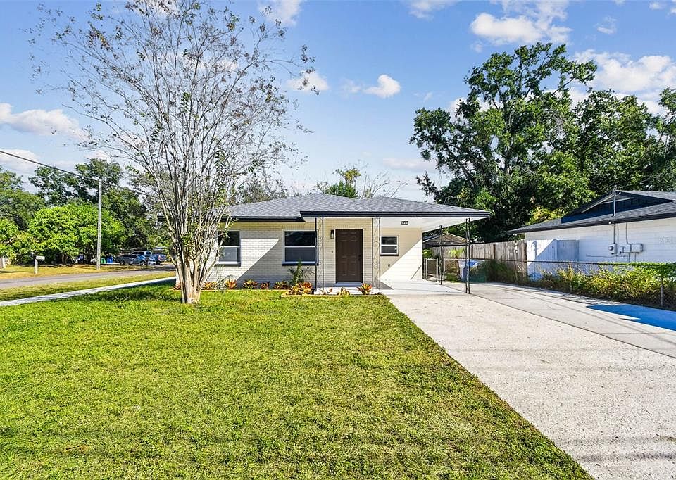1st image of 8325 N ORANGEVIEW AVENUE