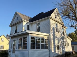 1705 S E St, Elwood, IN 46036