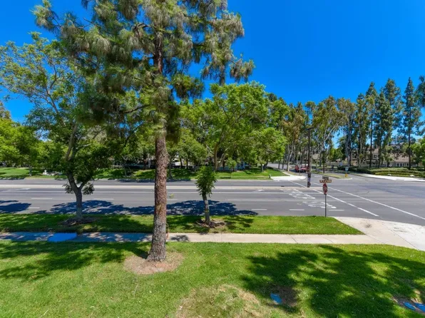 45 Greenfield, Irvine, CA 92614